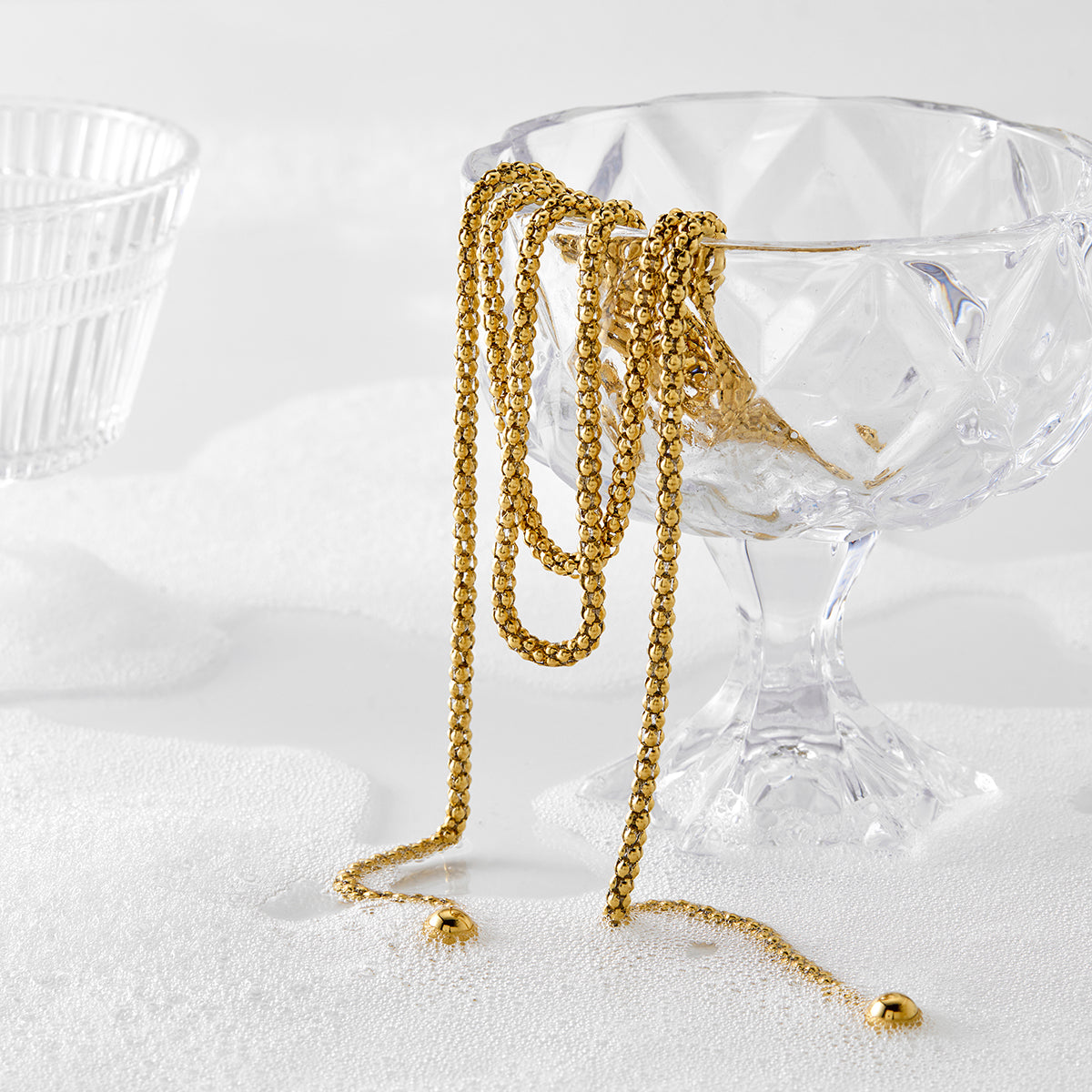 PVD Coated Real Gold Plated 16K White Plating Solid Color 304 Stainless Steel Casual Modern Style Waterproof Non Tarnish Necklace