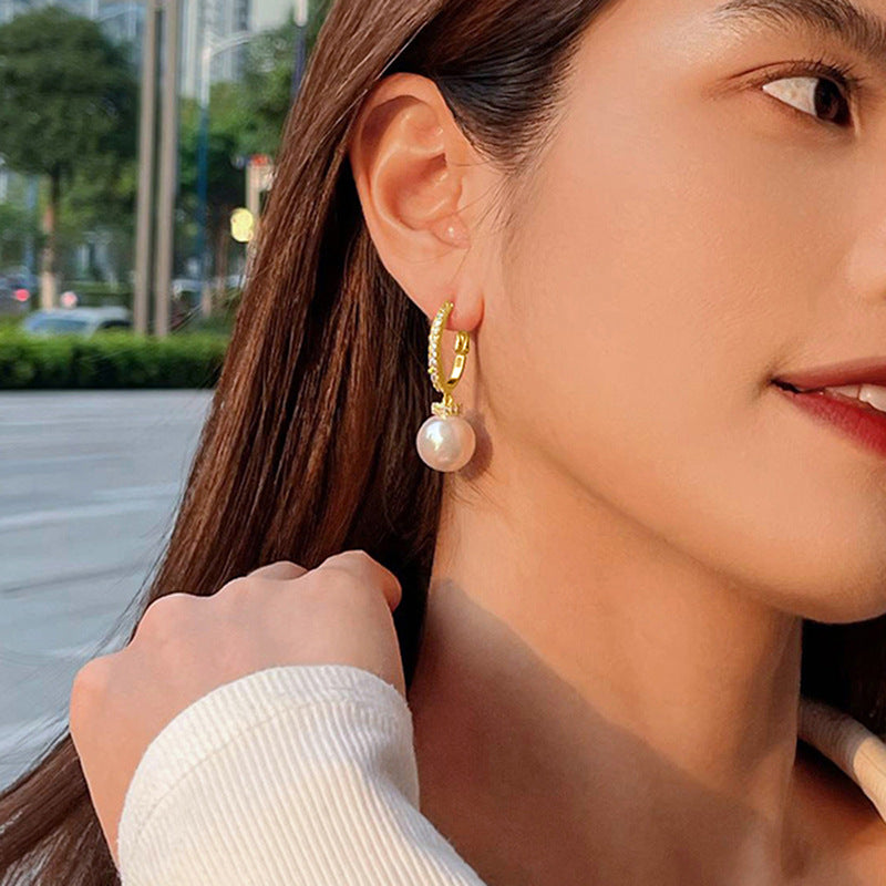 Elegant European Style Imitation Pearl Stud Earrings With Precious Zirconia Stones Fashionable Trendy Geometric Design For Women
