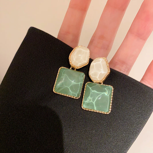 Silver Needle Dopamine Resin Heart Shaped Earrings Fashion Fresh Small Luxury Style Women's Geometric Pattern Round Painted Earrings